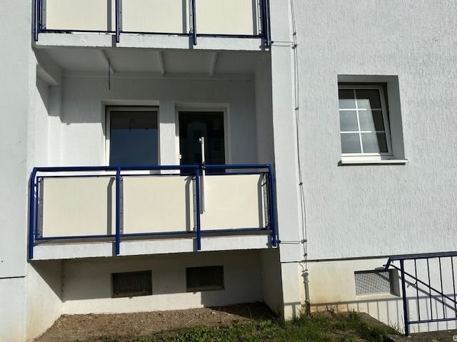 Wohnung zum Kauf 29.000 € 3 Zimmer 57,7 m²<br/>Wohnfläche 1.<br/>Geschoss Syrau Syrau 08548