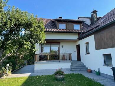 Doppelhaushälfte zum Kauf 199.000 € 5 Zimmer 116 m² 460 m² Grundstück Floß Floß 92685