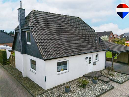 Einfamilienhaus zum Kauf 270.000 € 3 Zimmer 130 m² 520 m² Grundstück Mariental 38368