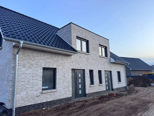 Doppelhaushälfte zur Miete 1.500 € 4 Zimmer 121,5 m² frei ab sofort Verden Verden (Aller) 27283
