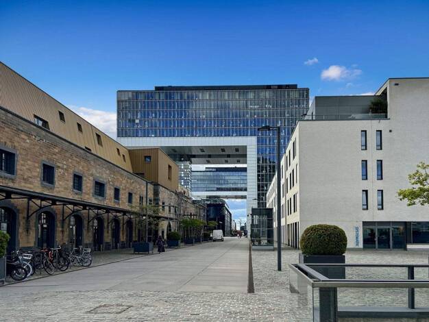 Bürofläche zur Miete provisionsfrei 1.139 € 10 m² Bürofläche Im Zollhafen 18 Altstadt-Süd Köln 50678
