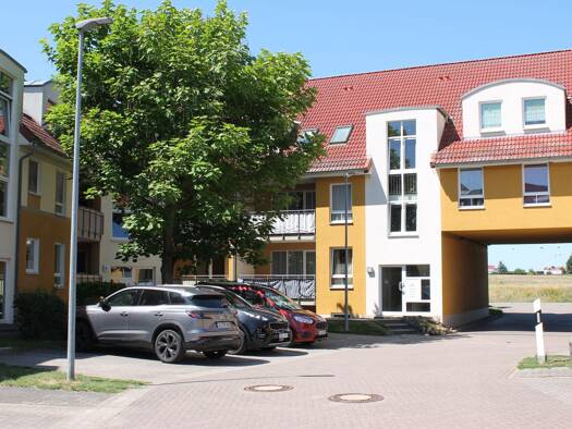 Wohnung zur Miete 530 € 2 Zimmer 70,7 m² Geschoss 1/3 frei ab sofort Friedrichstraße 19 Parchau Burg 39288