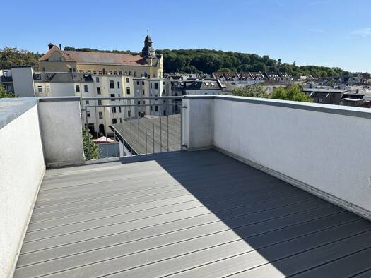 Maisonette zur Miete 610 € 3 Zimmer 93,8 m² 4. Geschoss Ostviertel Gera 07546