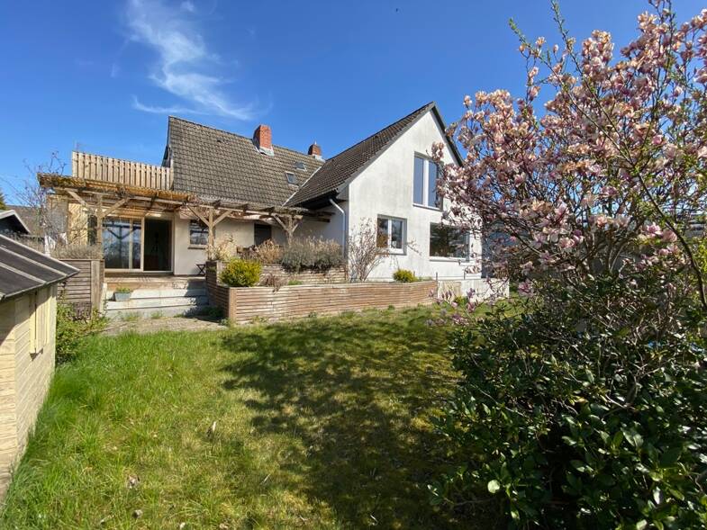 Einfamilienhaus zum Kauf 249.000 € 5,5 Zimmer 180 m² 684 m² Grundstück Seekamp Seekamp 23823