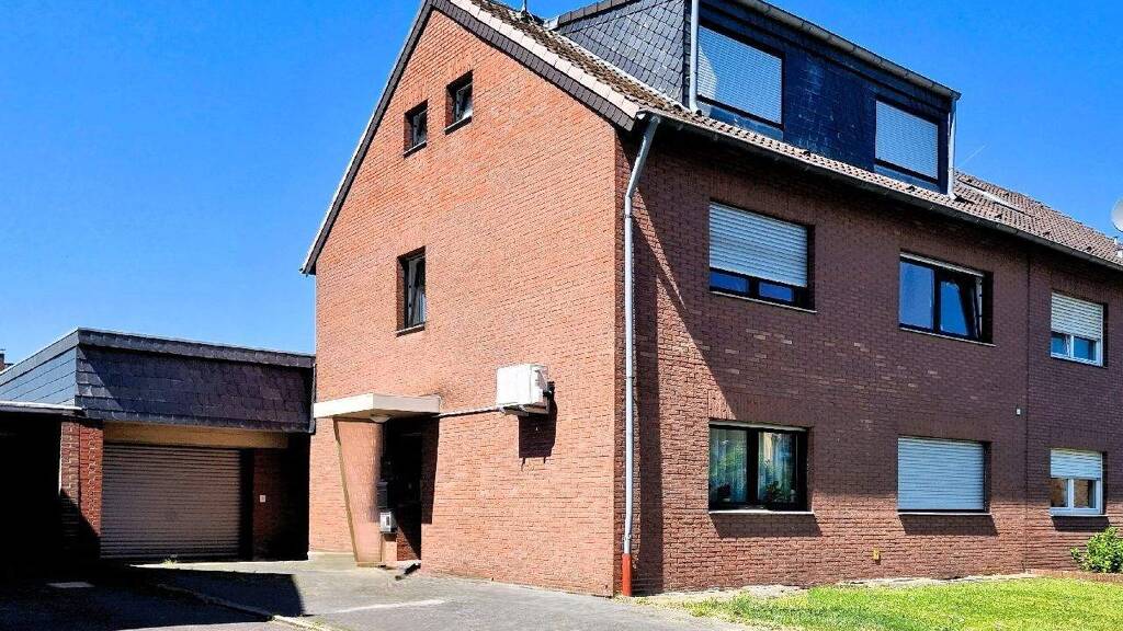 Mehrfamilienhaus zum Kauf 499.000 € 6 Zimmer 156 m² 580 m² Grundstück Habbelrath Frechen 50226