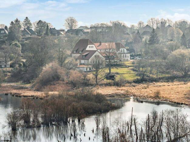 Sonstiges zum Kauf als Kapitalanlage geeignet 1.799.000 € 9 Zimmer 500 m² 2.769,1 m² Grundstück Glücksburg Glücksburg (Ostsee) 24960