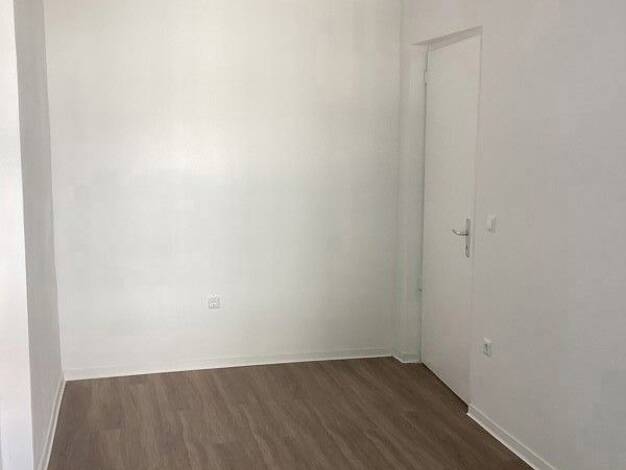 Wohnung zur Miete 1.092 € 3 Zimmer 76,2 m² 1. Geschoss frei ab 15.10.2026 Hackenbergstraße 5 Adlershof Berlin 12489