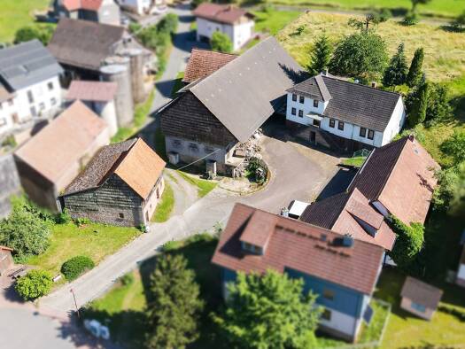 Bauernhaus zum Kauf provisionsfrei 249.000 € 9 Zimmer 155 m² 4.428 m² Grundstück Ernsbach Erbach 64711