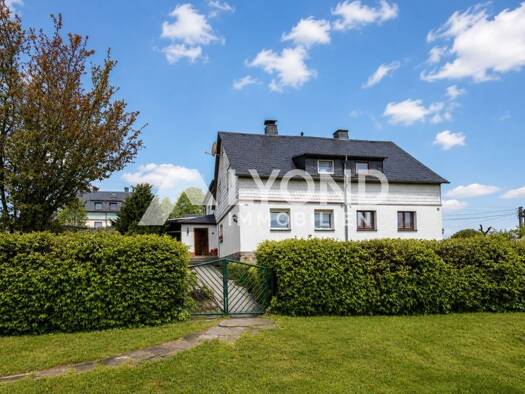Doppelhaushälfte zum Kauf 180.000 € 5 Zimmer 134,4 m² 890 m² Grundstück Großhartmannsdorf Großhartmannsdorf 09618