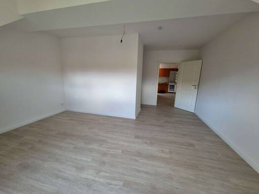 Wohnung zur Miete 634 € 5 Zimmer 128,1 m² Geschoss 2/2 Ballenstedt 06493