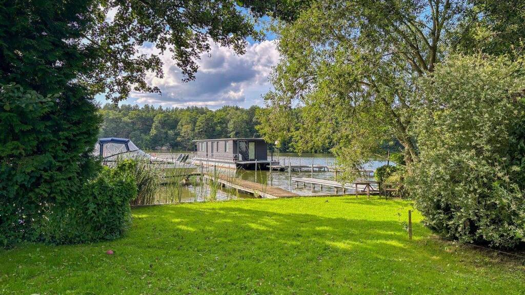 Einfamilienhaus zum Kauf 699.000 € 8 Zimmer 175 m² 869 m² Grundstück Niederlehme Königs Wusterhausen 15537