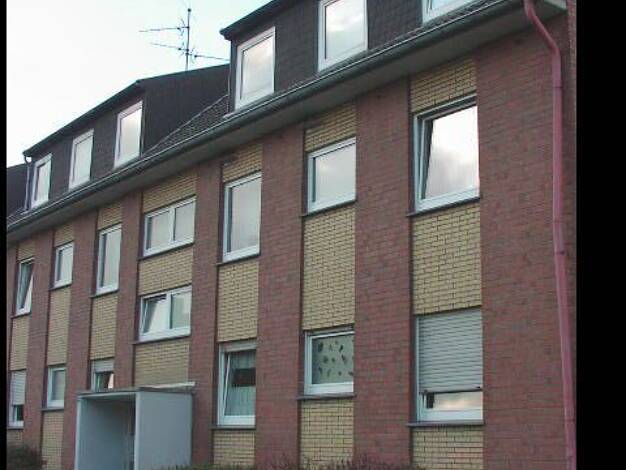 Wohnung zur Miete nur mit Wohnberechtigungsschein 399 € 3,5 Zimmer 76 m² 1. Geschoss Kirchfeldstraße 19 Merkstein Herzogenrath 52134