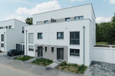 Doppelhaushälfte zum Kauf - Erstbezug 534.900 € 5 Zimmer 143,9 m² 317 m² Grundstück frei ab sofort Schwarzer Weg 33 Alt-Homberg Duisburg 47198