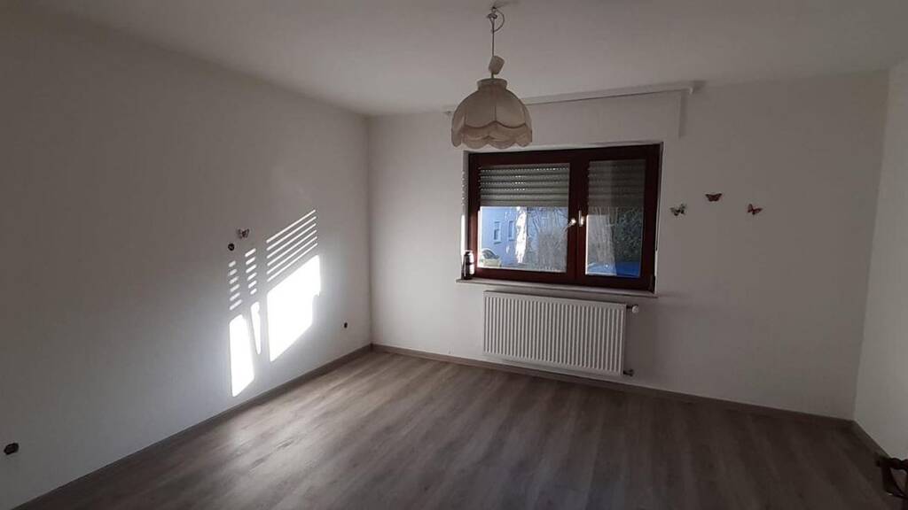 Wohnung zur Miete 850 € 3 Zimmer 95 m² EG frei ab 01.05.2026 Schlüchtern 36381