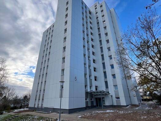 Wohnung zur Miete 382 € 2 Zimmer 56,1 m² 8. Geschoss frei ab 01.03.2026 Adenauerstraße 5 Aschenberg Fulda 36039