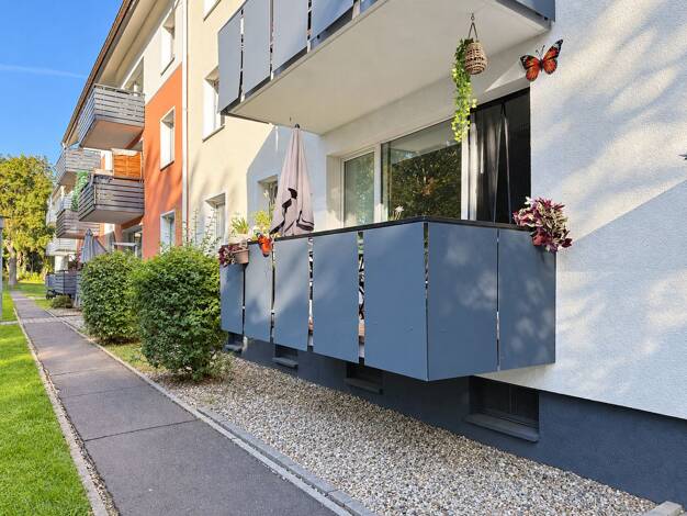 Wohnung zum Kauf 275.000 € 4 Zimmer 96 m² EG frei ab 01.12.2026 Neuenberg Fulda 36041