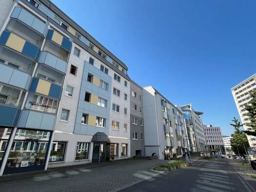 Bürofläche zur Miete 6 € 4 Zimmer 120,8 m² Bürofläche Dresdner Straße 12 Zentrum Zentrum 09111