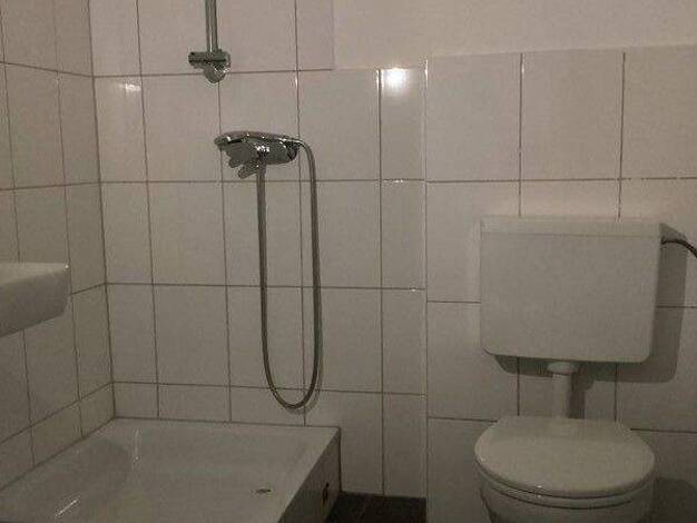 Wohnung zur Miete 359 € 1 Zimmer 51,4 m² 1. Geschoss frei ab 01.01.2026 Friedrich-Karl-Str. 4 Altstadt-Mitte Oberhausen 46045