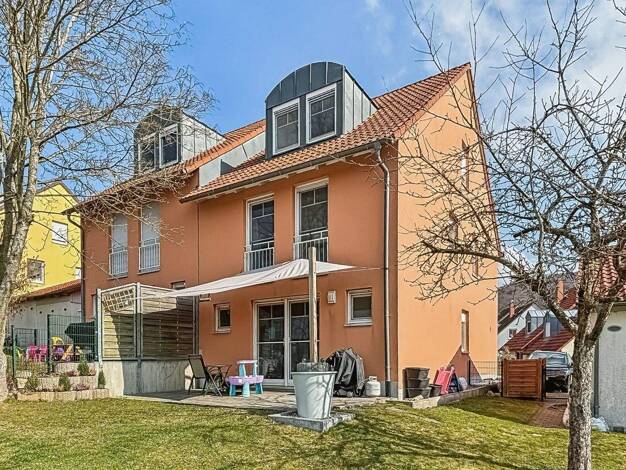 Doppelhaushälfte zum Kauf 280.000 € 6 Zimmer 146 m² 371 m² Grundstück Velburg 92355