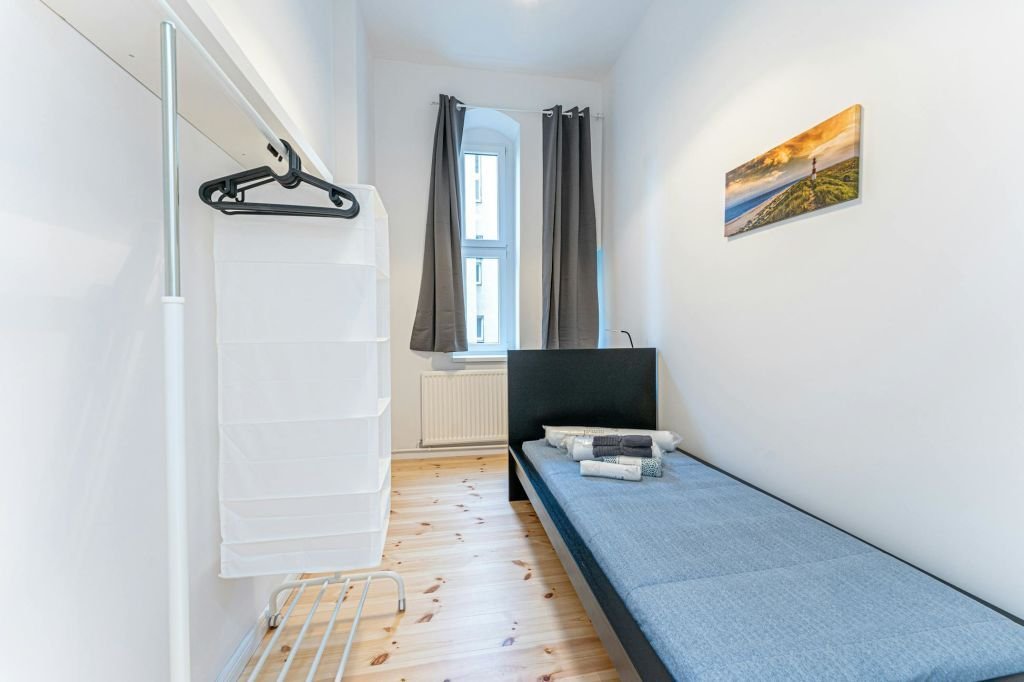 Wohnung zur Miete Wohnen auf Zeit 655 € 1 Zimmer 9 m²<br/>Wohnfläche 19.12.2024<br/>Verfügbarkeit HERMANNSTR. Neukölln Berlin 12049