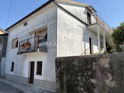 Doppelhaushälfte zum Kauf 247.000 € 5 Zimmer 690 m² Grundstück Viškovo 51216