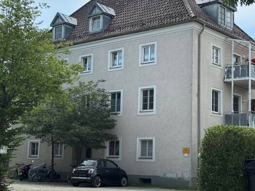 Wohnung zur Miete 950 € 3 Zimmer 114 m² Burghausen Burghausen 84489