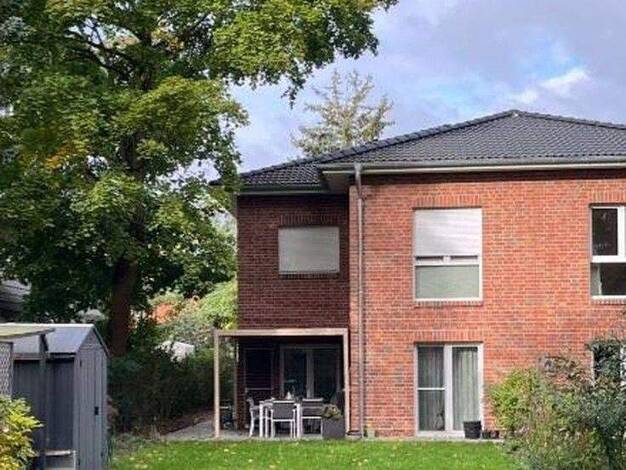 Doppelhaushälfte zur Miete 2.380 € 5 Zimmer 142 m² 530 m² Grundstück frei ab 01.01.2026 Brandenburger Straße 4 Zeuthen 15738