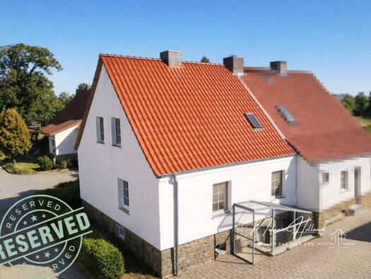 Doppelhaushälfte zum Kauf 160.000 € 4 Zimmer 100 m² 809 m² Grundstück Flechtingen 39345