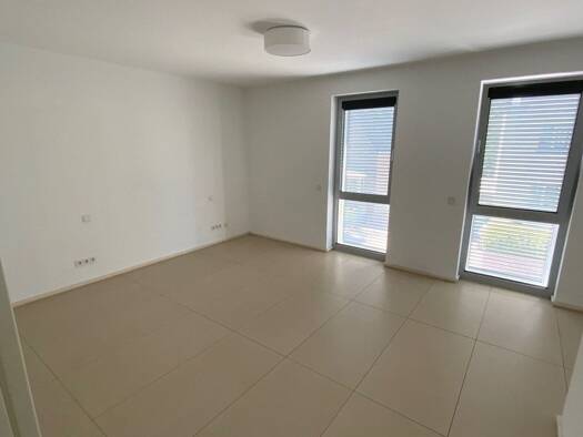 Wohnung zur Miete 1.150 € 2 Zimmer 92 m² 1. Geschoss frei ab 15.10.2026 Zu den Eichen 17 Stockum Düsseldorf 40474