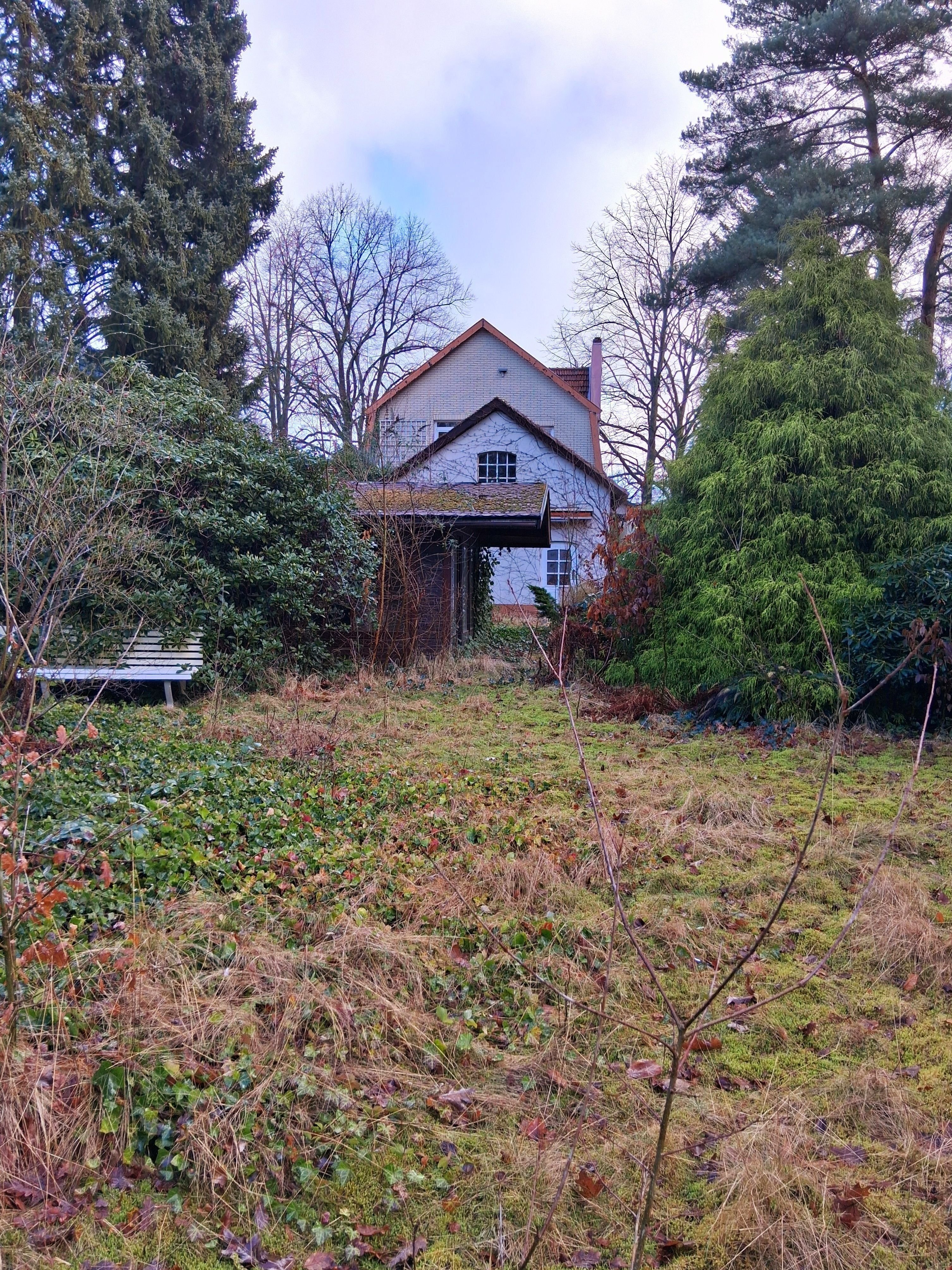 Villa zum Kauf 999.000 € 8 Zimmer 1.764 m²<br/>Grundstück ab sofort<br/>Verfügbarkeit Schnelsen Hamburg 22457