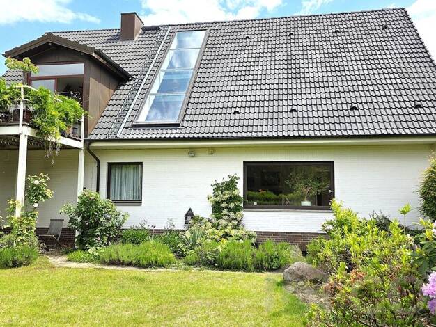 Mehrfamilienhaus zum Kauf 998.000 € 7 Zimmer 239 m² 976 m² Grundstück Sasel Wandsbek 22393