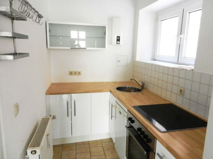 Wohnung zur Miete 280 € 2 Zimmer 64 m²<br/>Wohnfläche EG<br/>Geschoss ab sofort<br/>Verfügbarkeit Neustädter Str. 10 Welsleben Bördeland 39221