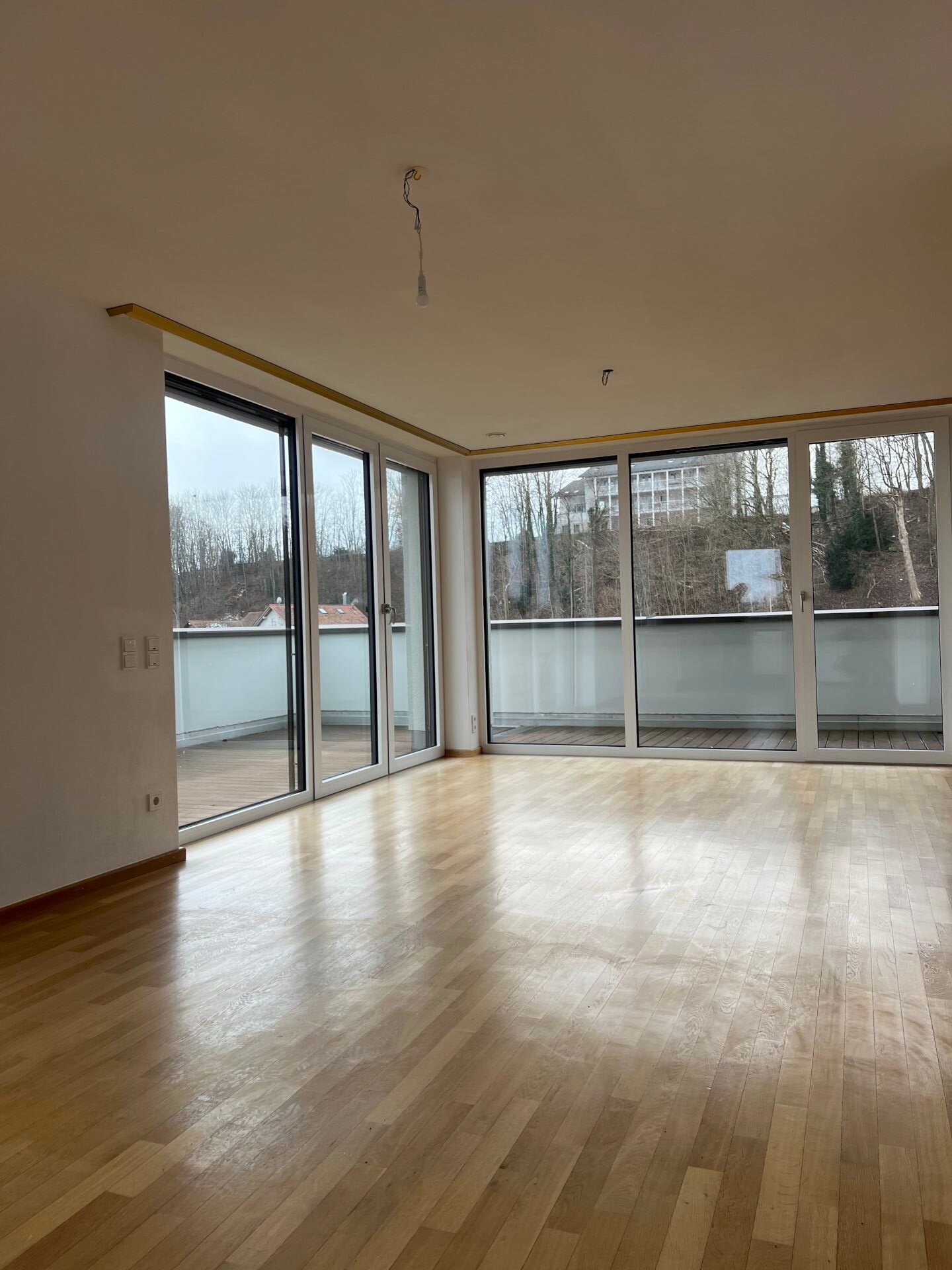 Wohnung zur Miete 2.000 € 3 Zimmer 126 m²<br/>Wohnfläche ab sofort<br/>Verfügbarkeit Kaufbeuren Kaufbeuren 87600