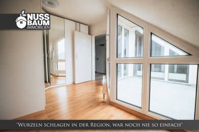 Wohnung zum Kauf 126.000 € 4 Zimmer 75 m² Dachgeschoss Ludwigstraße 40 Zentrum Rudolstadt 07407