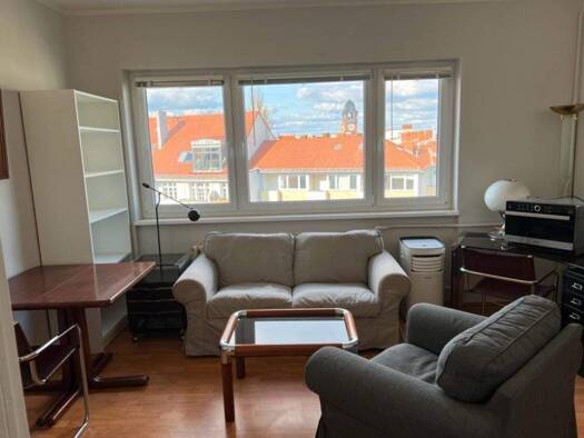 Studio zur Miete 750 € 1 Zimmer 27,1 m² 7. Geschoss Halensee Berlin 10711