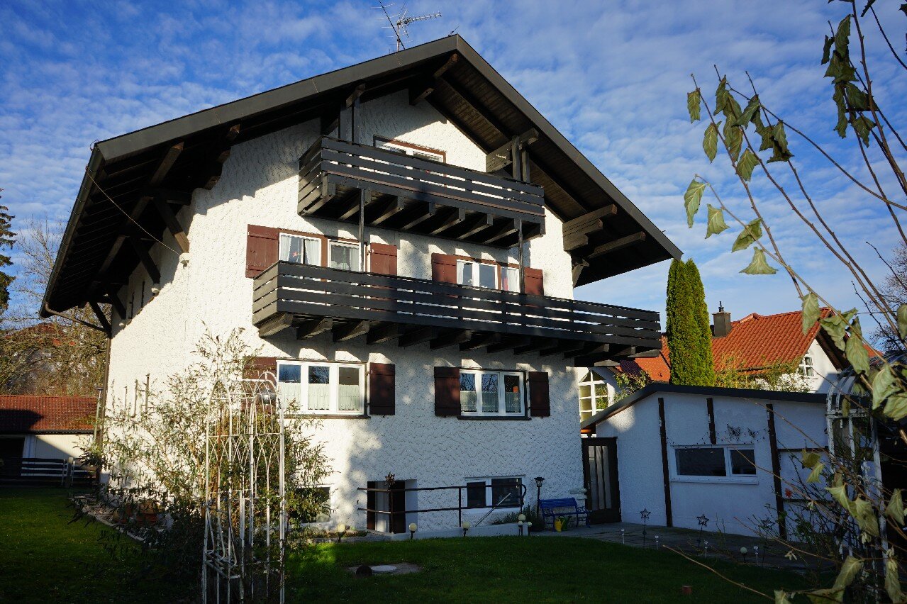 Mehrfamilienhaus zum Kauf 495.000 € 9 Zimmer 195 m²<br/>Wohnfläche 671 m²<br/>Grundstück Bad Wörishofen Bad Wörishofen 86825