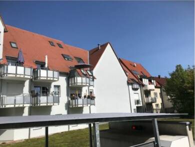 Wohnung zur Miete 790 € 2 Zimmer 64 m² Geschoss 2/4 frei ab 01.08.2025 Bahnhofstraße 10 Zirndorf Zirndorf 90513