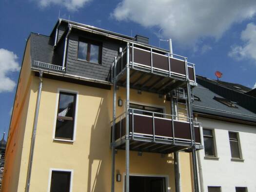 Wohnung zur Miete 370 € 2 Zimmer 46 m² 3. Geschoss Markt 4 Schleiz 07907