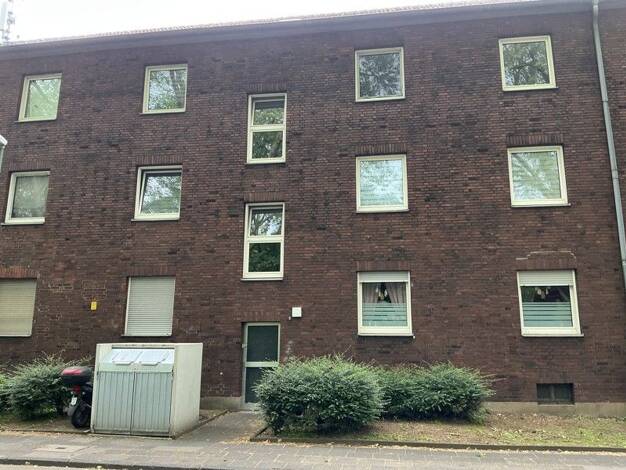 Wohnung zur Miete 449 € 3 Zimmer 58,5 m² 2. Geschoss frei ab 25.09.2026 Lilienstr. 8 Neumühl Duisburg 47167