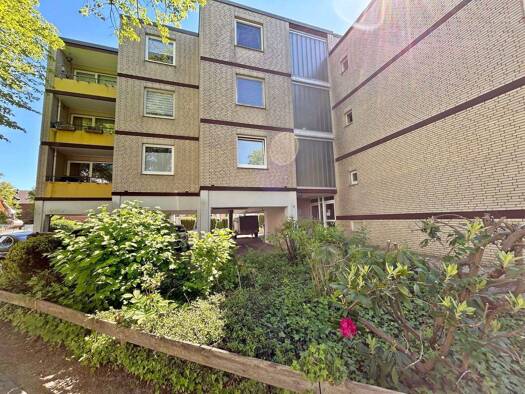 Wohnung zur Miete 570 € 2 Zimmer 63,2 m² 2. Geschoss Stade 21680