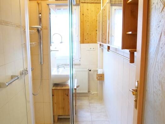 Wohnung zum Kauf 58.000 € 2 Zimmer 46,1 m² EG Straße der Einheit 41 Neukieritzsch 04575