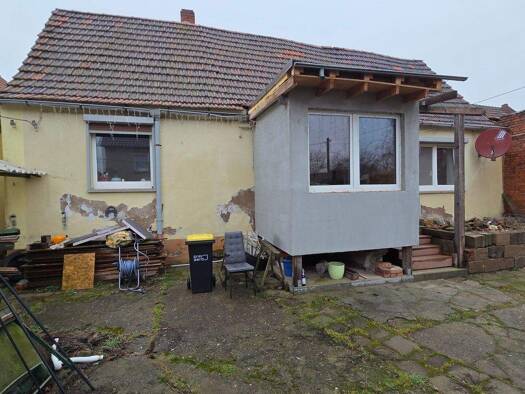 Einfamilienhaus zum Kauf 59.000 € 8 Zimmer 150 m² 875 m² Grundstück Einzingen Allstedt 06542