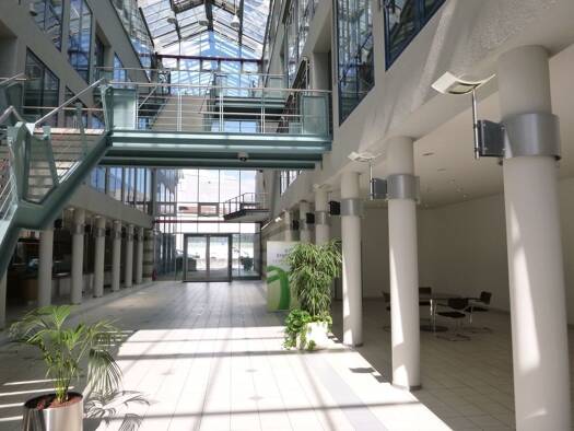 Bürofläche zur Miete provisionsfrei 8 € 1.570 m² Bürofläche teilbar ab 617 m² Stierstadt Oberursel 61440