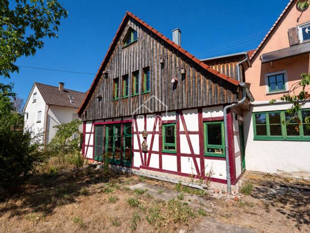 Einfamilienhaus zum Kauf 365.000 € 6 Zimmer 250,8 m² 1.472 m² Grundstück Reinsbürg Rot am See 74585
