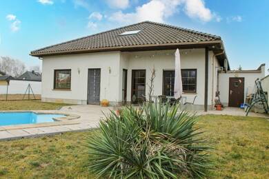 Bungalow zum Kauf provisionsfrei 419.900 € 6 Zimmer 196 m² 1.306 m² Grundstück Finsterwalde Finsterwalde 03238
