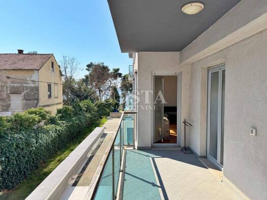 Wohnung zur Miete 1.800 € 3 Zimmer 1. Geschoss Zadar 23000