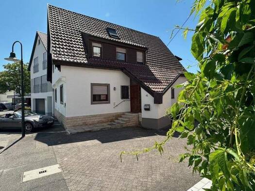 Haus zur Miete 2.650 € 6 Zimmer 190 m² 202 m² Grundstück Steinenbronn 71144