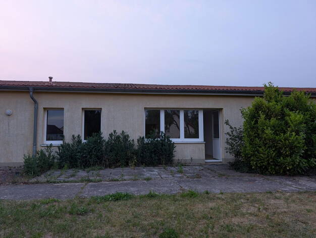 Wohnung zur Miete 350 € 1 Zimmer 49 m² EG Langhagen Lalendorf 18279