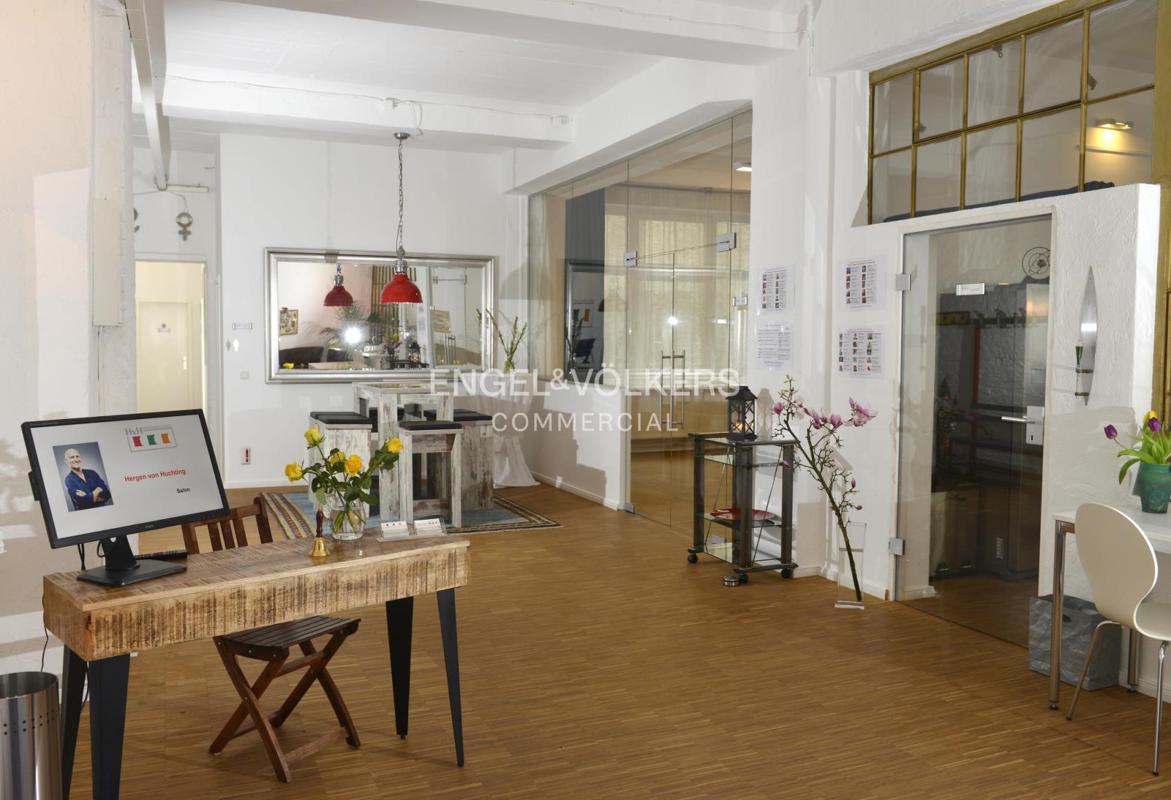 Büro-/Praxisfläche zur Miete 20 € 235 m²<br/>Bürofläche ab 235 m²<br/>Teilbarkeit Schöneberg Berlin 10823