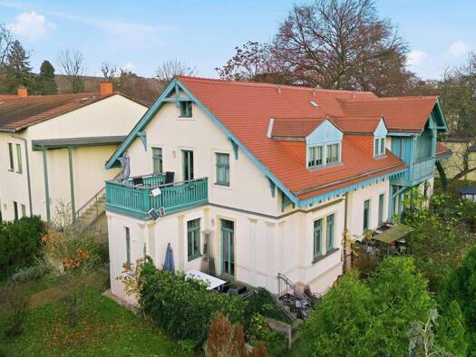 Doppelhaushälfte zum Kauf 495.000 € 4,5 Zimmer 136,4 m² 427 m² Grundstück Radebeul 01445